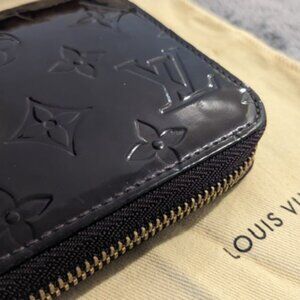Louis Vuitton Monogram Vernis Zippy Wallet